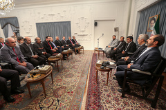 اعطای نشان عالی جمهوری اسلامی به سفیر ونزوئلا توسط رییس جمهوری 